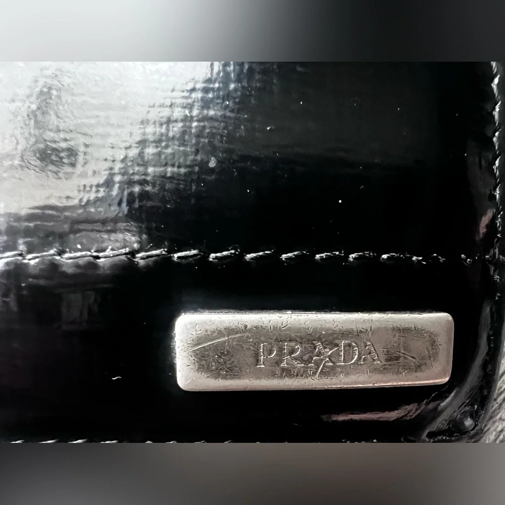 Prada Bifold Wallet Black